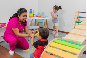 Prestación de servicios para la atención, cuidado y desarrollo integral de las niñas y los niños en Centros de Atención Infantil