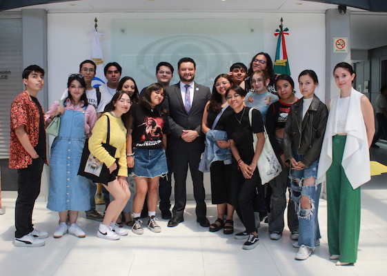 Estudiantes de la Facultad de Ciencias Políticas y Sociales de la UNAM visitan el ILCE