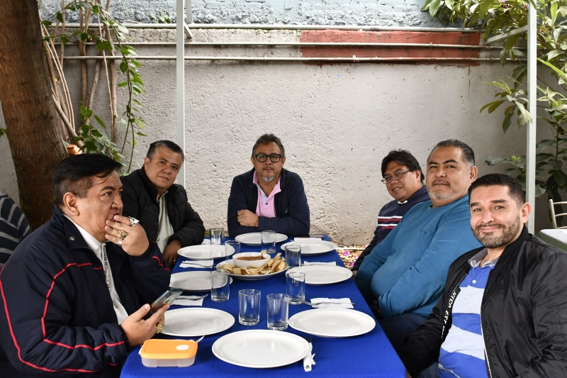 El ILCE celebra el Día del Padre con sus colaboradores