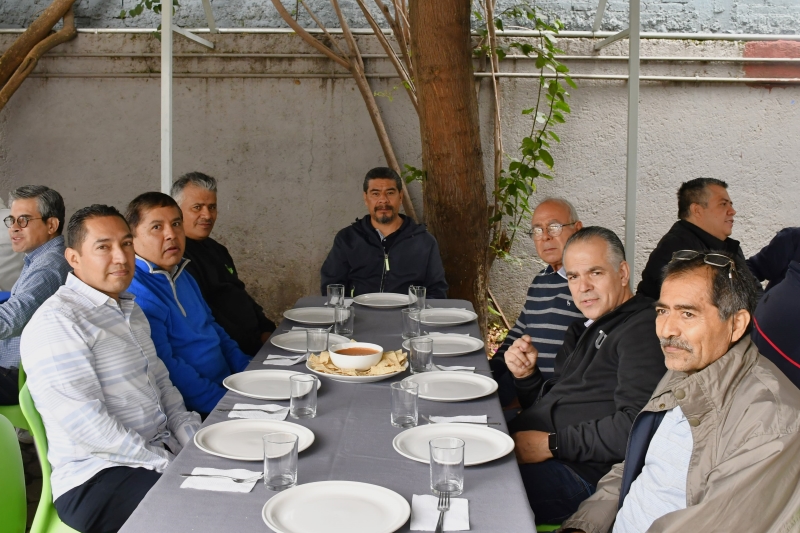 El ILCE celebra el Día del Padre con sus colaboradores
