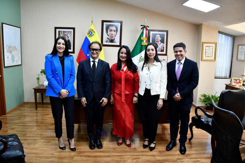 Embajada de Venezuela en México y el ILCE consolidan vínculos para una cooperación educativa regional