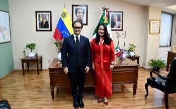 Embajada de Venezuela en México y el ILCE consolidan vínculos para una cooperación educativa regional